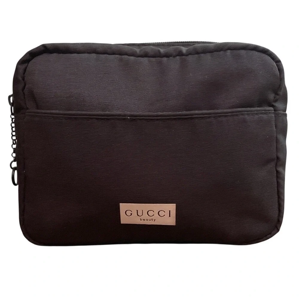 Gucci Beauty Unisex Medium Pouch Bag‎ Black Zipper Closure Toiletry Men Travel